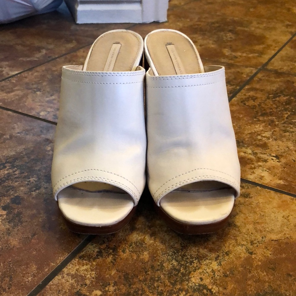 Frye Carissa Mule in White